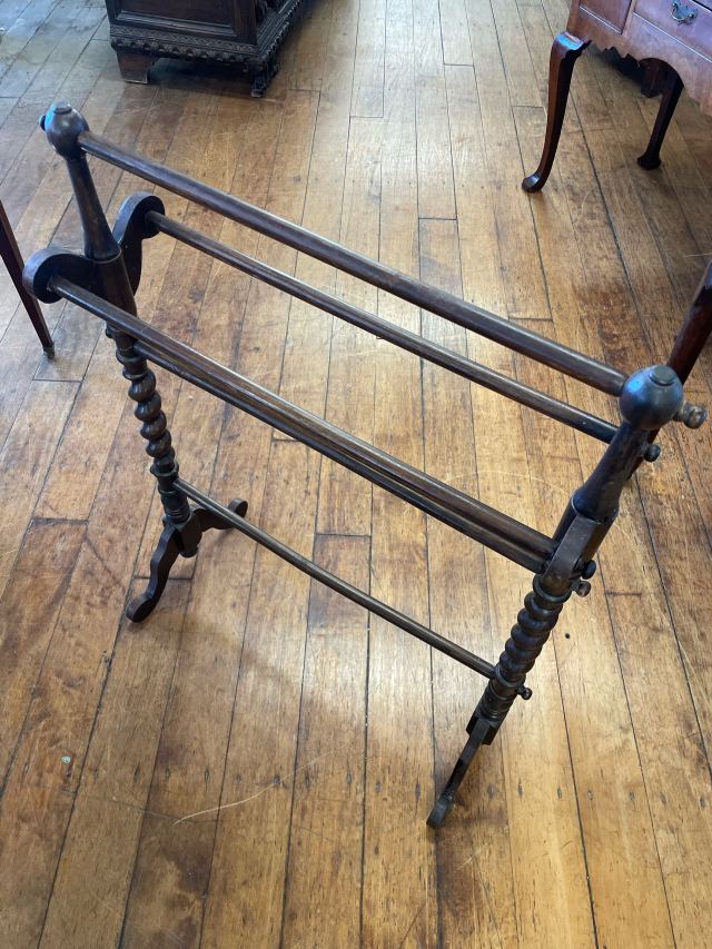 イギリス 1880年代 オーク タオルハンガー