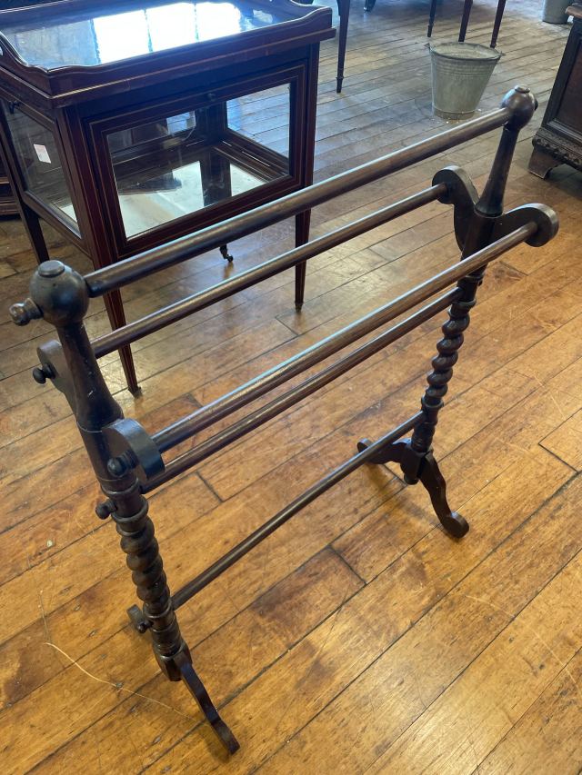 イギリス 1880年代 オーク タオルハンガー