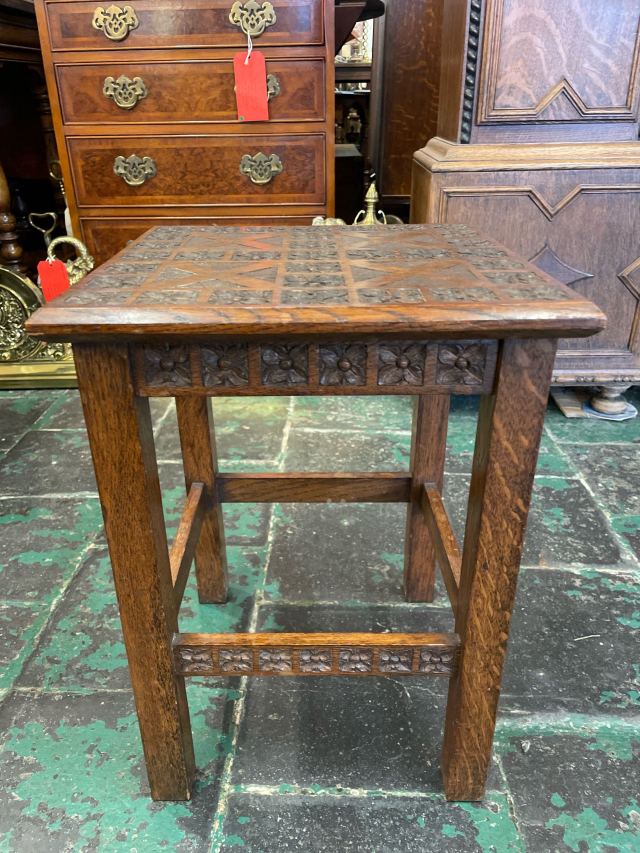 アンティーク品