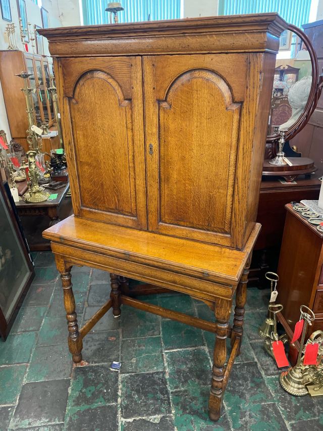 アンティーク品