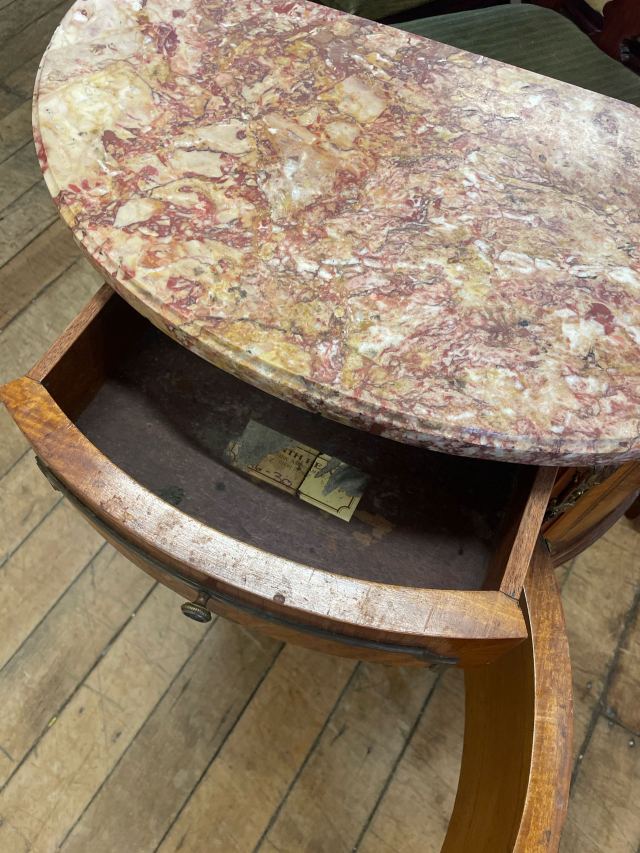 アンティーク品