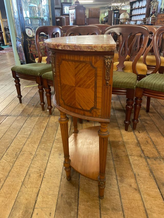 アンティーク品