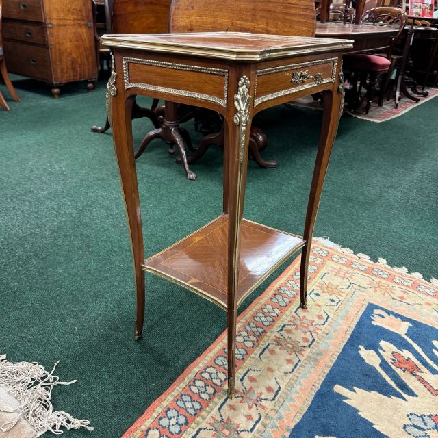 アンティーク品