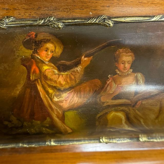 アンティーク品