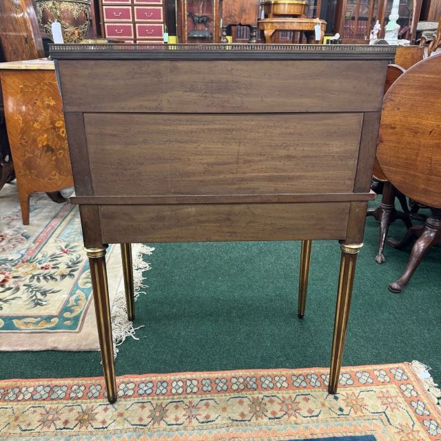 アンティーク品