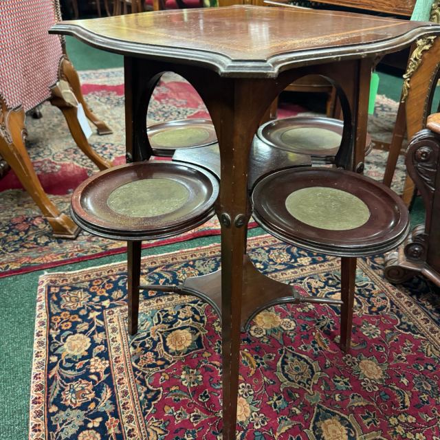 アンティーク品