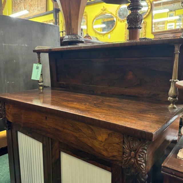 アンティーク品