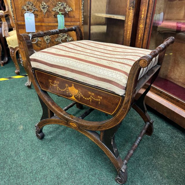 アンティーク品