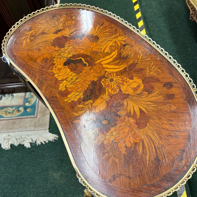 アンティーク品