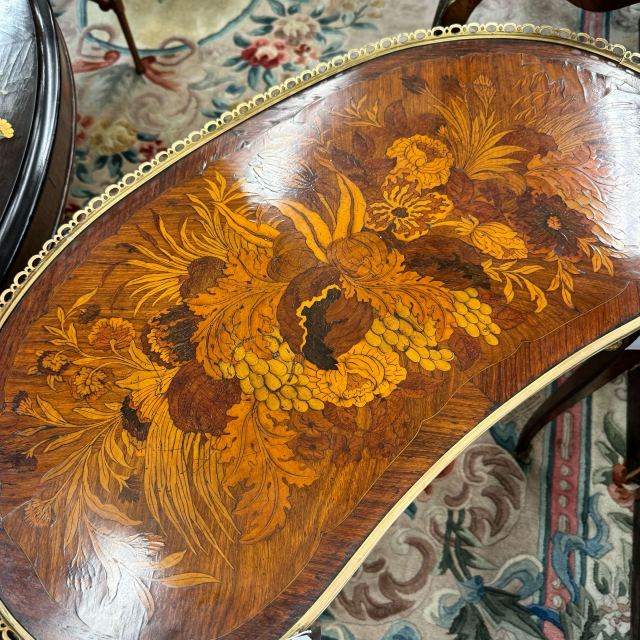 アンティーク品