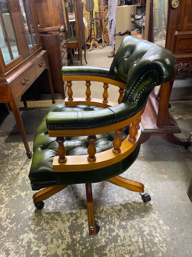 イギリス 1940年代 レザー ウォールナット チェア