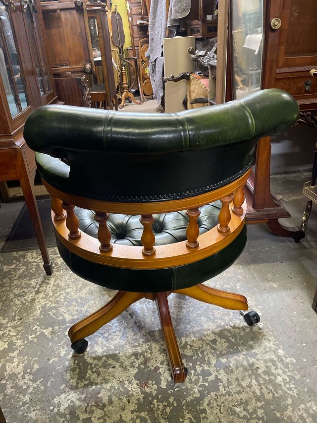 イギリス 1940年代 レザー ウォールナット チェア