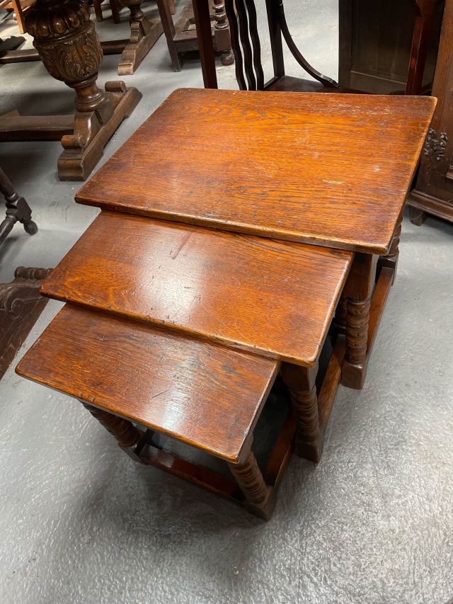 イギリス 1930年代 オーク ネストテーブル