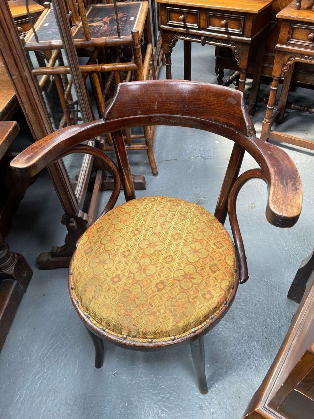 イギリス 1920年代 ビーチ アームチェア ECUKOB0013