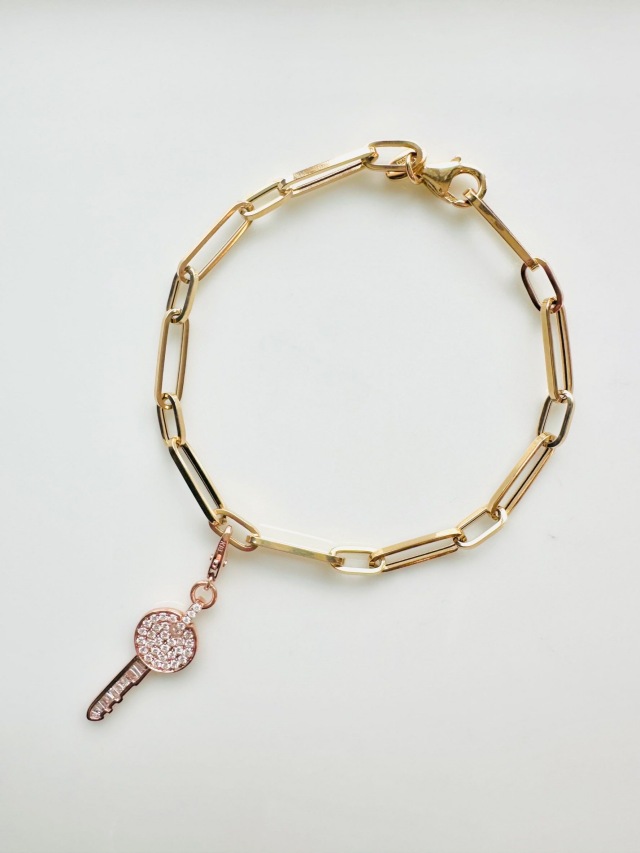 日本 KG18PG ダイヤモンド ISISS ラウンドキーチャーム/ K18PG