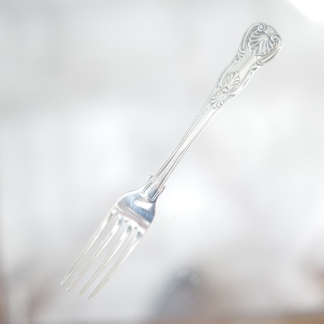 純銀製1830年ロンドン製デザートフォーク