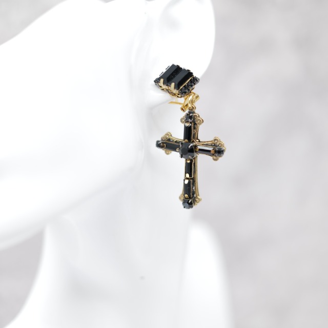 新品 ラダ 現地買い付け クロス ピアス rada シルク ヴィンテージ