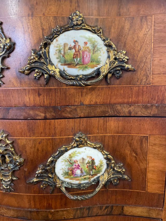 アンティーク品