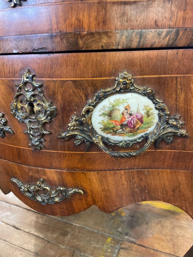 アンティーク品