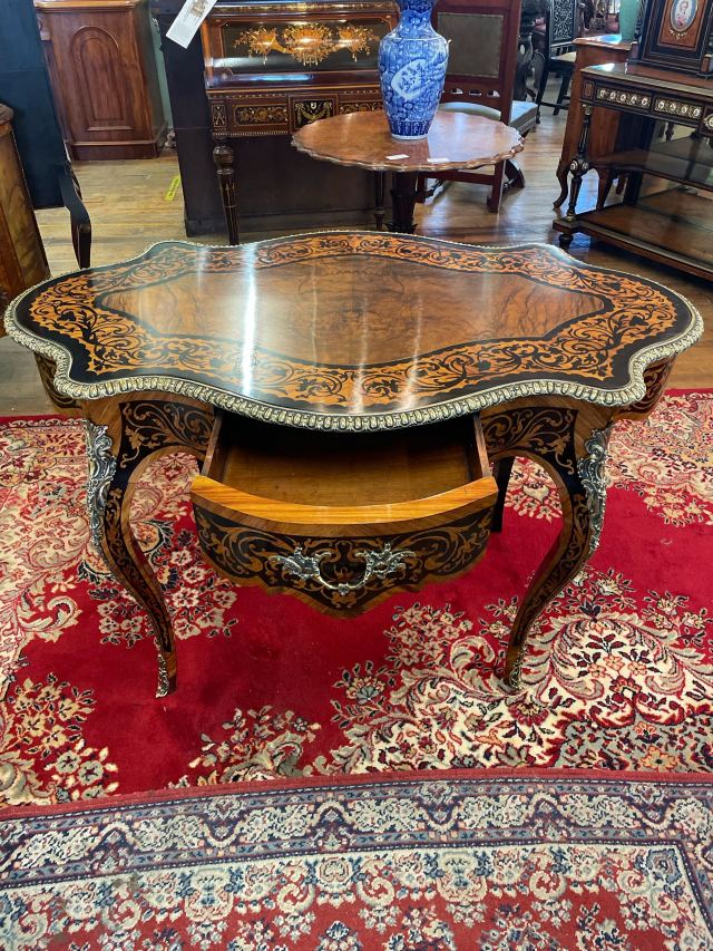 アンティーク品