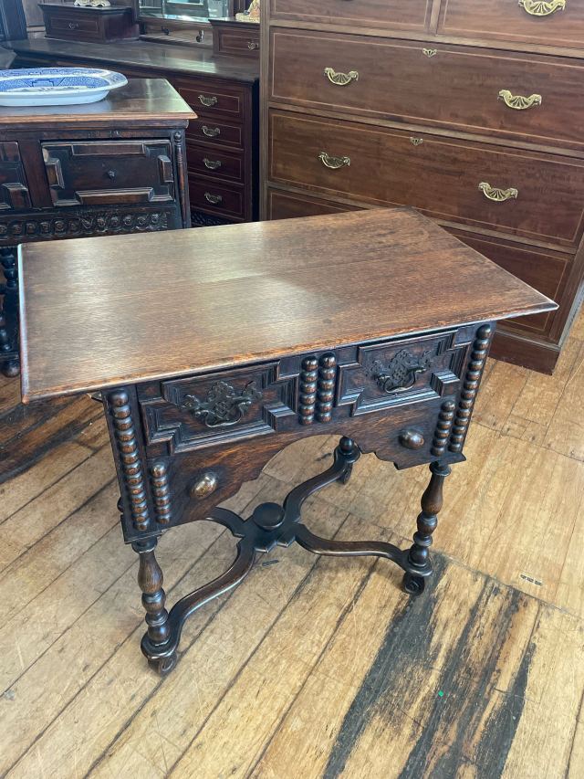 アンティーク品