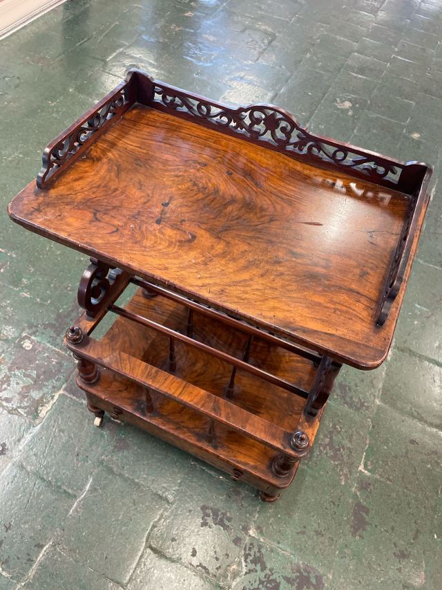 アンティーク品