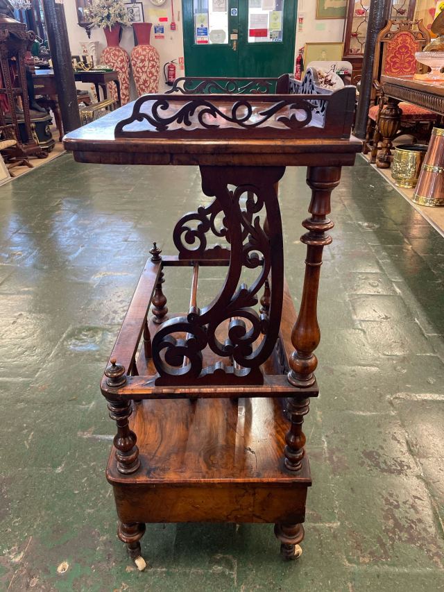 アンティーク品