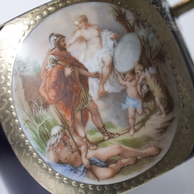 オーストリア 1890年代 デミタスカップ&ソーサー UR-101