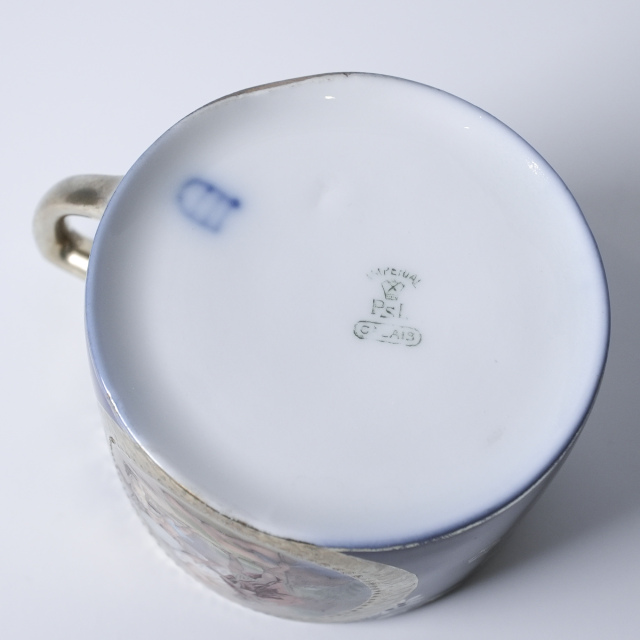 オーストリア 1890年代 デミタスカップ&ソーサー UR-101