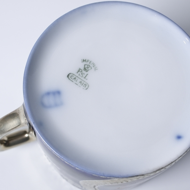 オーストリア 1890年代 デミタスカップ&ソーサー UR-102