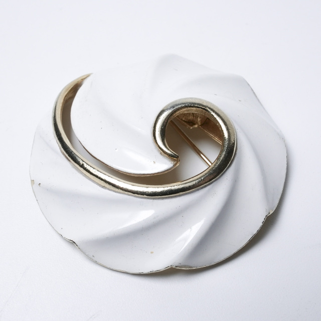 アメリカ 1950年代 Tonino トリノ コスチュームジュエリー ブローチ