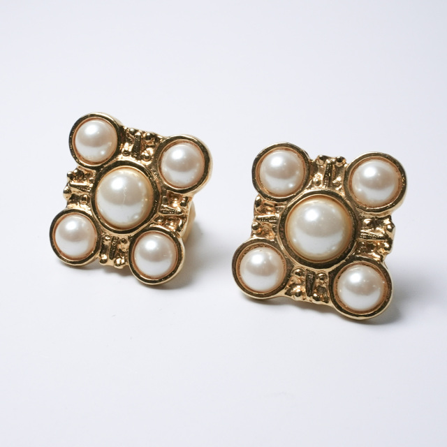 アメリカ 1950年代 コスチュームジュエリー イヤリング