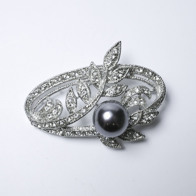 2000年代 コスチュームジュエリー ブローチ