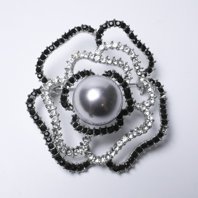 2000年代 コスチュームジュエリー ブローチ