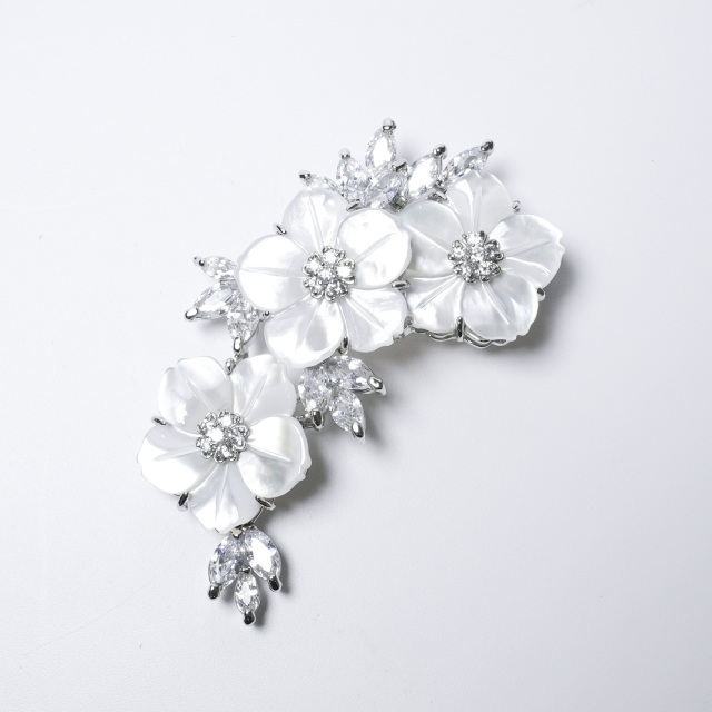2000年代 ラインストーン ブローチ