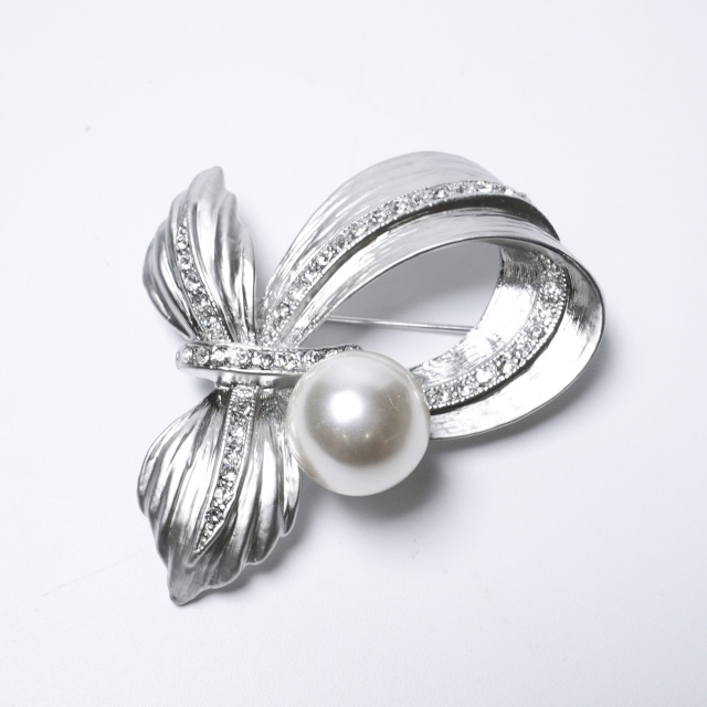 2000年代 コスチュームジュエリー ブローチ