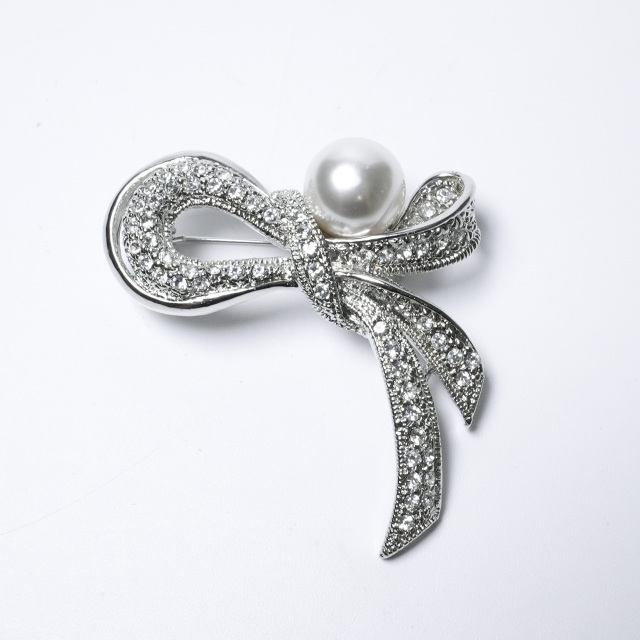 2000年代 コスチュームジュエリー ブローチ