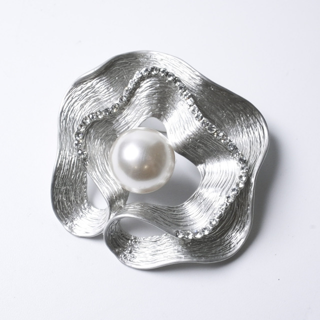 2000年代 コスチュームジュエリー ブローチ