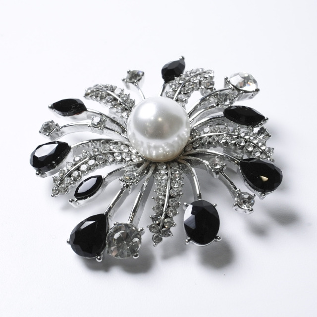 2000年代 コスチュームジュエリー ブローチ