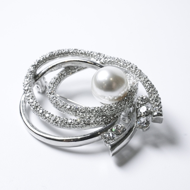 2000年代 コスチュームジュエリー ブローチ