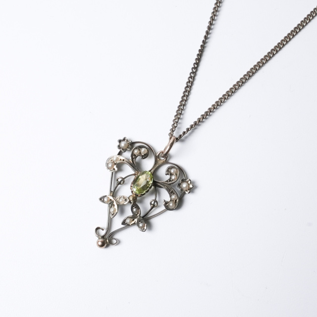 イギリス 1900年代 9Kゴールド アンティークジュエリー ペンダント