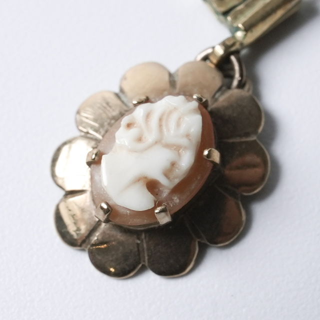 イギリス 1920年代 9Kゴールド カメオ アンティークジュエリー ピアス