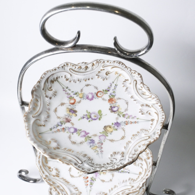 ドイツ 1900年代 Dresden ドレスデン プレート3枚とイギリス製 三段トレイ