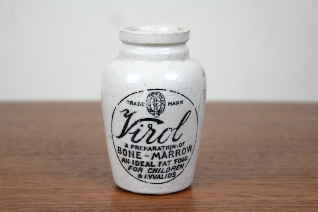 イギリス　アンティーク　ヴァイロール　Virol　陶器　インテリア