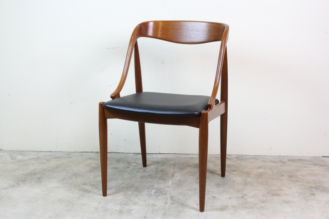 ヨハネスアンダーセン　デンマーク　ダイニングチェア　チーク