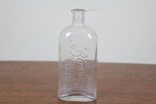 イギリス　アンティーク　BOOTS　ビン　花瓶　一輪挿し　薬瓶