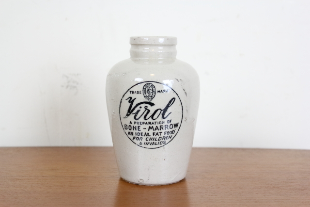 イギリス　アンティーク　ボトル　ヴァイロール　ヴィロール　Virol