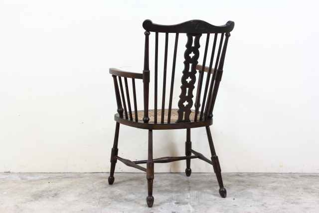 イギリス アームチェア ケインシート 籐編み アンティーク 46-1