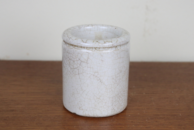 イギリス　アンティーク　フィッシュミートポット　陶器　花瓶　小物入れ　ペン立て　カトラリー立て