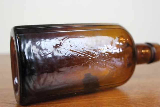 アポテーケ　APOTHEKE　薬瓶　ビン　花瓶　一輪挿し